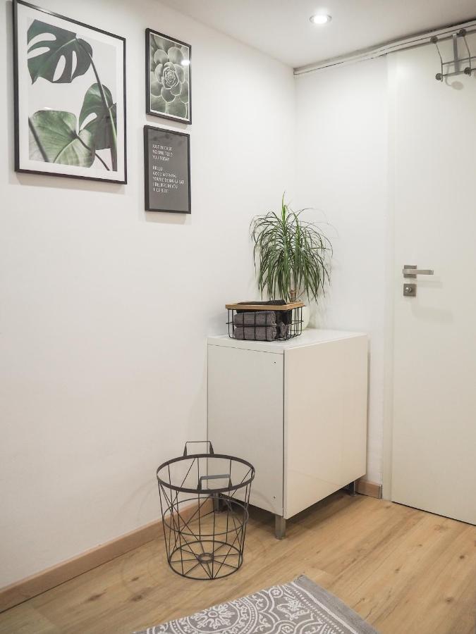 Laatzen Stylische Wohnung In Ruhiger Lage, Sehr Messenah מראה חיצוני תמונה
