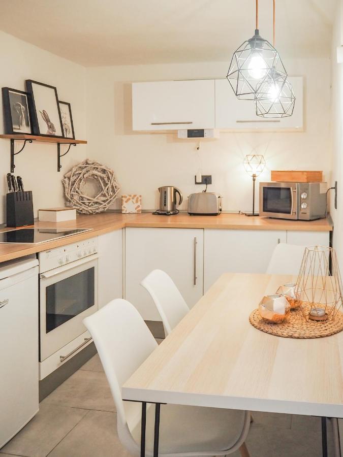 Laatzen Stylische Wohnung In Ruhiger Lage, Sehr Messenah מראה חיצוני תמונה