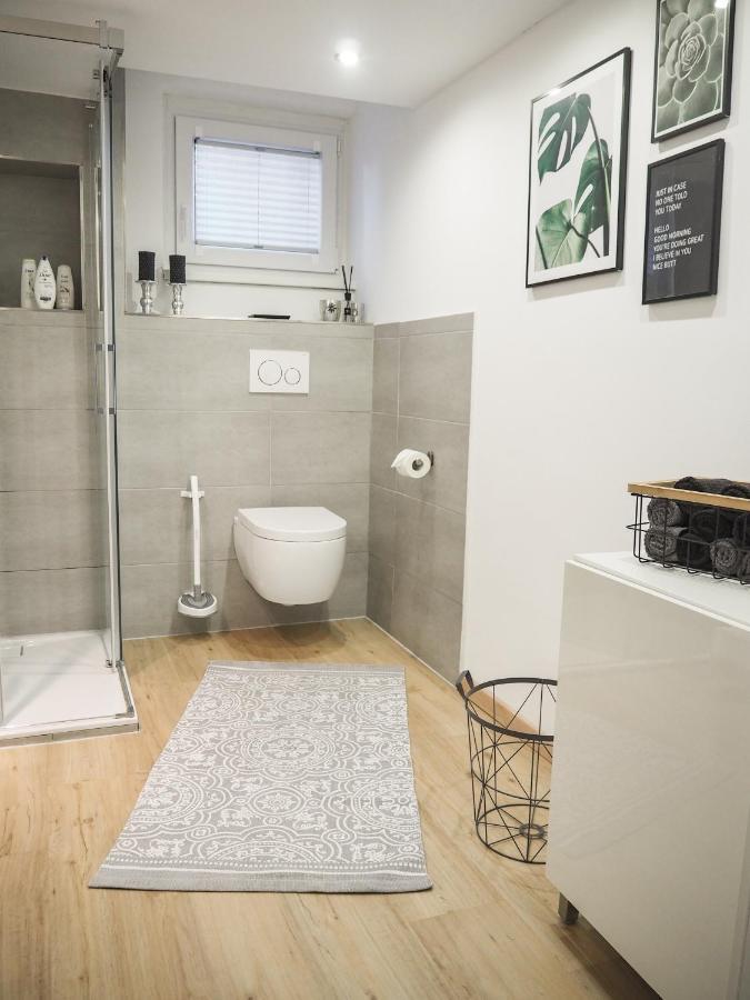 Laatzen Stylische Wohnung In Ruhiger Lage, Sehr Messenah מראה חיצוני תמונה